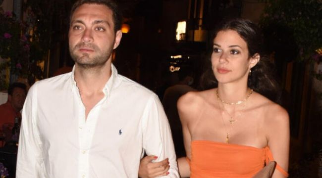 Deren Talu ve sevgilisi Baran Tınaz, Alaçatı'da