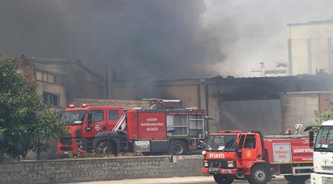 Elyaf fabrikasında korkutan yangın