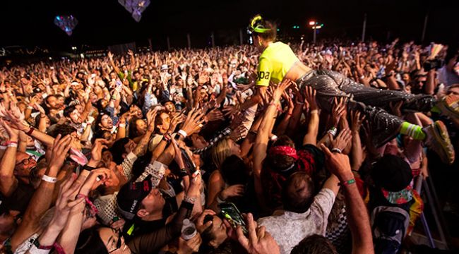 Ertelenen Coachella Festivali iptal edildi