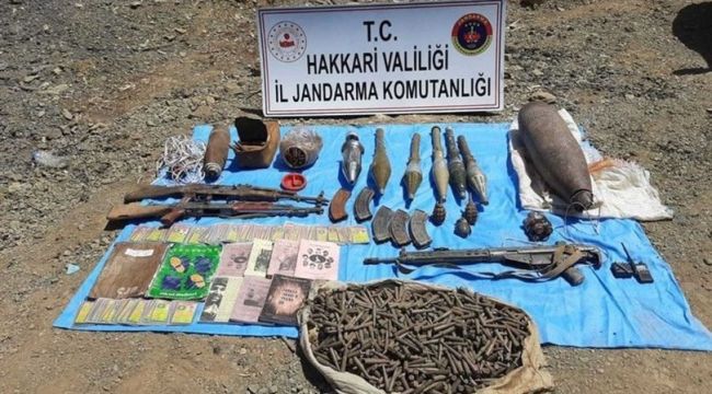 Hakkari'de PKK'lılara ait patlayıcı ve mühimmat ele geçirildi