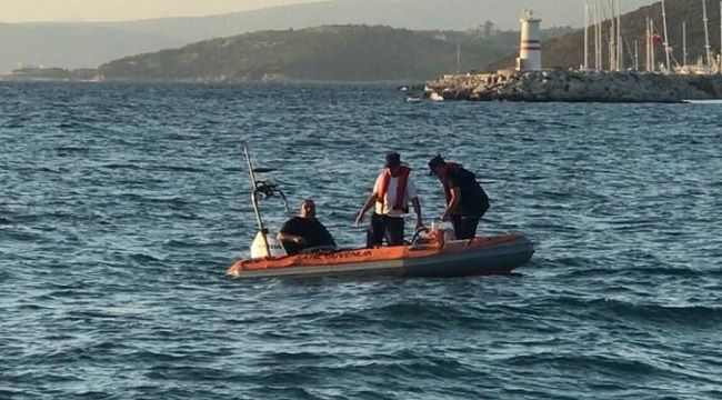 Hesabı ödememek için denize atladı