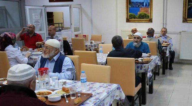 Huzurevleri açılıyor