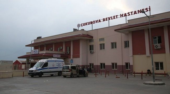 İki kardeşi bıçaklayıp otomobille çarptılar