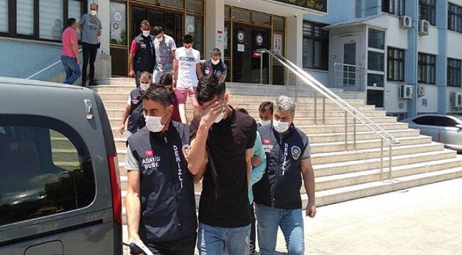 İş adamının otomobilini soyan hırsızlar yakalandı