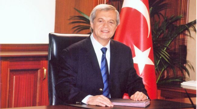 İZMİR AHMET PİRİŞTİNA'YI ANDI