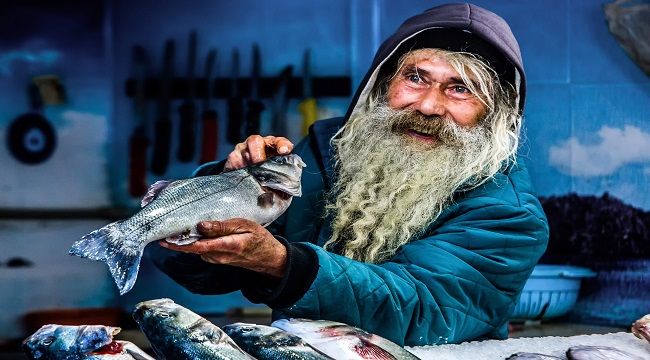 İZMİR'DE BALIĞIN EN GÜZEL HALİ