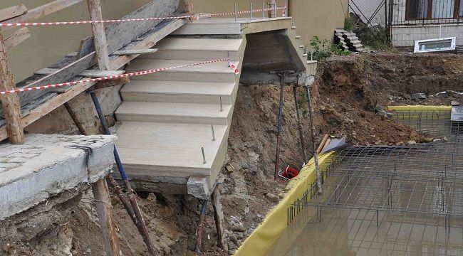 İZMİR'DE KORKUTAN OLAY