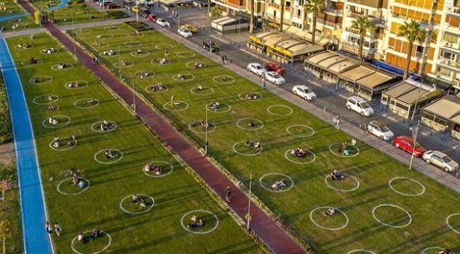 İZMİR’DE SOSYAL MESAFE VE MASKE MESAİSİ