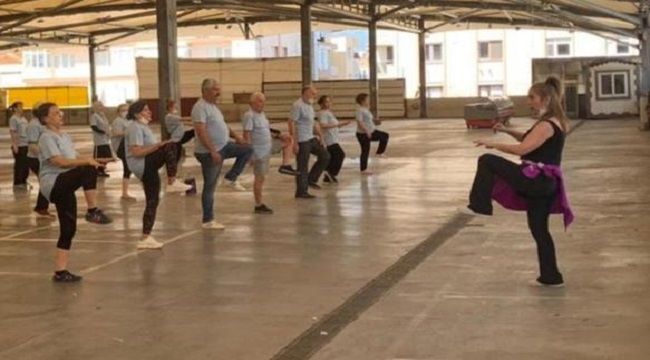 KONAK PAZARYERİNDE SABAH SPORU