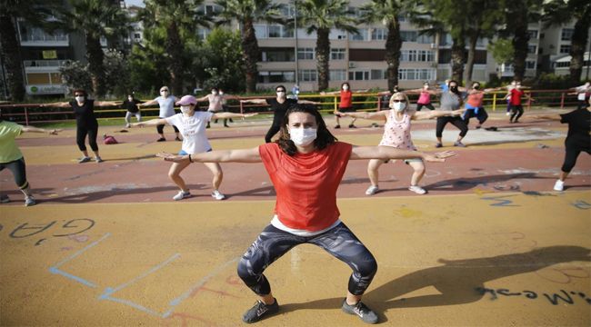KONAK'TA SPOR AÇIK HAVAYA TAŞINDI