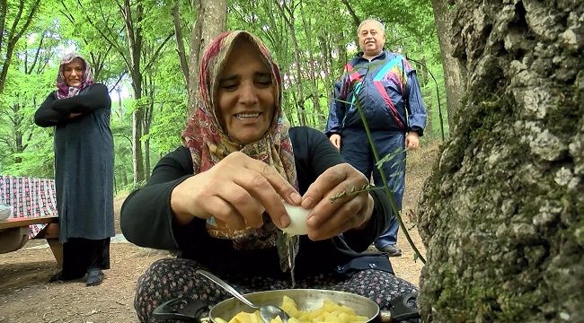 Koronavirüsü hiçe saydılar