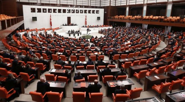 Meclis'te bir kişinin daha koronavirüs test sonucu pozitif çıktı