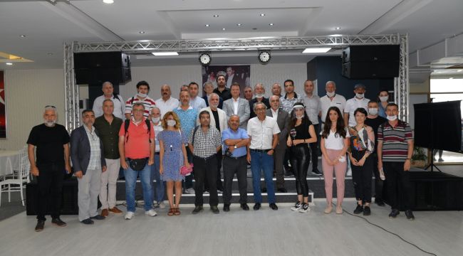 MENEMEN’DE BİR YIL BÖYLE GEÇTİ