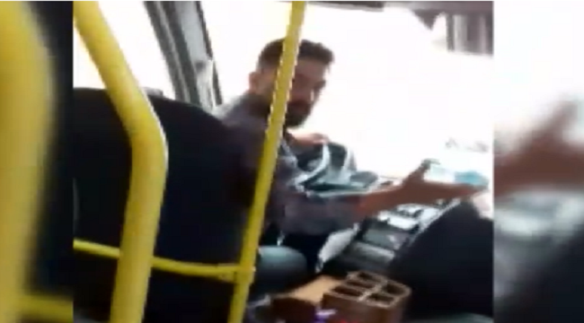 Minibüs şoförü maske uyarısı yapan yolcuya saldırdı
