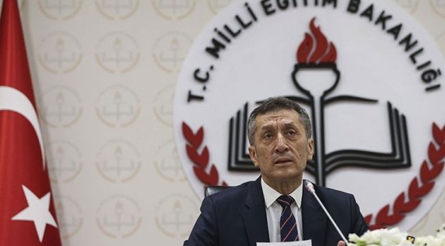 ÖĞRENCİLER SINAVDA MASKE TAKACAK MI?