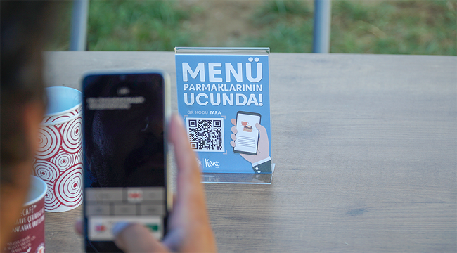 QR KODLU MENÜLER ARTIK İZMİR'DE