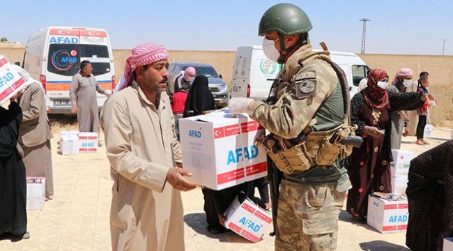Telabyad'da altı köye insani yardımlar ulaştırıldı