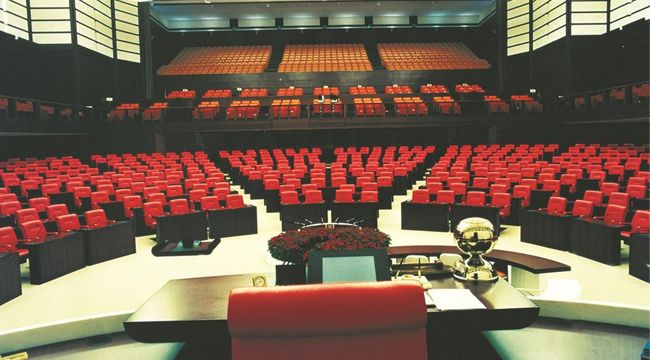 Vekillere siyasi etik komisyonu