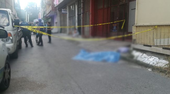 YAŞLI ADAMIN ÖLÜMÜ İZMİR'İ YASA BOĞDU