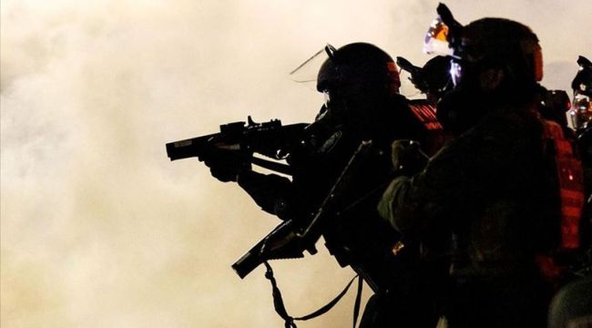 ABD'de polis şiddetine karşı protestolarda 1 kişi vuruldu