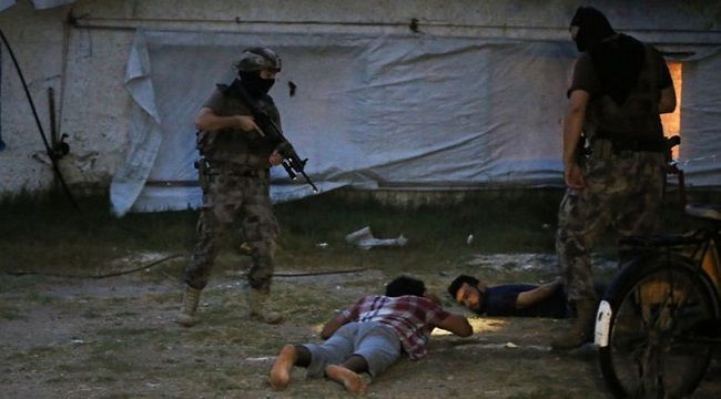Adana'da Suriye uyruklu 3 DEAŞ'lı gözaltına alındı