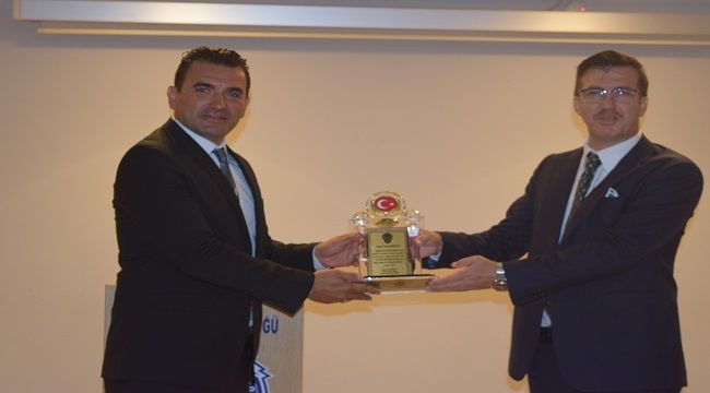 ALİAĞA EMNİYETİ'NDE DEVİR TESLİM TÖRENİ