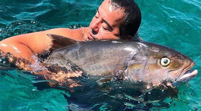 'Ata Demirer deniz sevgisini abarttı'