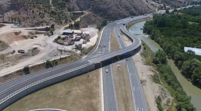 Bakan Karaismailoğlu Amasya Çevre Yolu'nu denetledi
