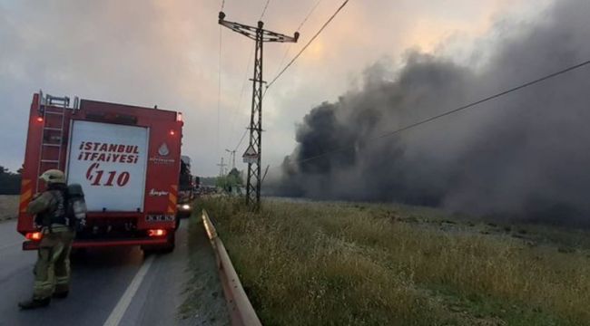 Başakşehir'de fabrika yangını