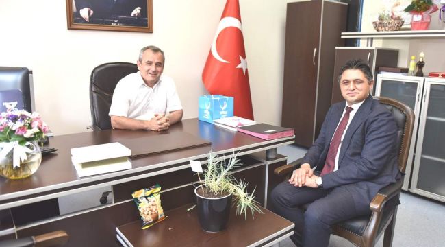 BAŞKAN ACAR BAŞHEKİMİ ZİYARET ETTİ