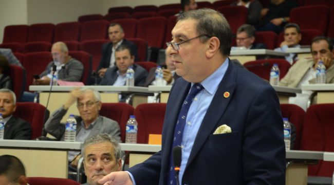 "BURNUMUZUN DİREĞİ SIZLIYOR!"