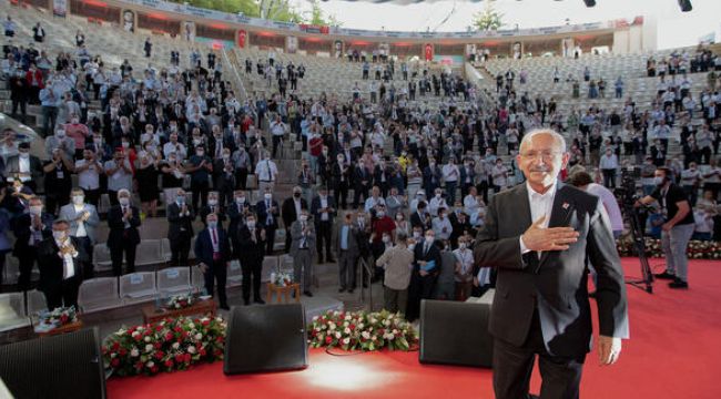 CHP'de Parti Meclisi'ne giren isimler belli oldu