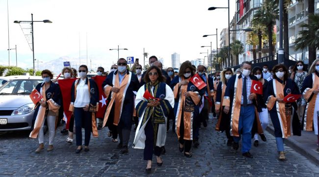 GELENEKSEL "DEMOKRASİ YÜRÜYÜŞÜ"