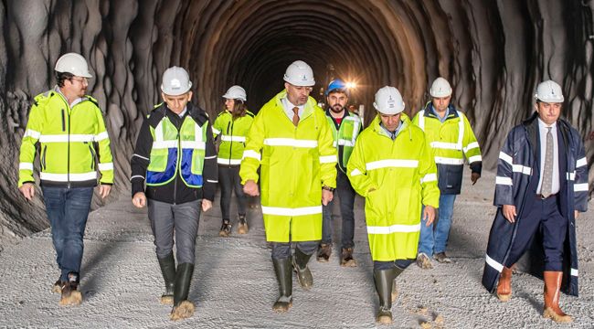 İZMİR'DEKİ DEV PROJE İÇİN ALTI FİRMA YARIŞTI