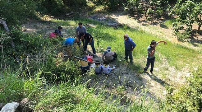 Elektrikli bisiklet kullanan Feride nine, uçuruma yuvarlandı