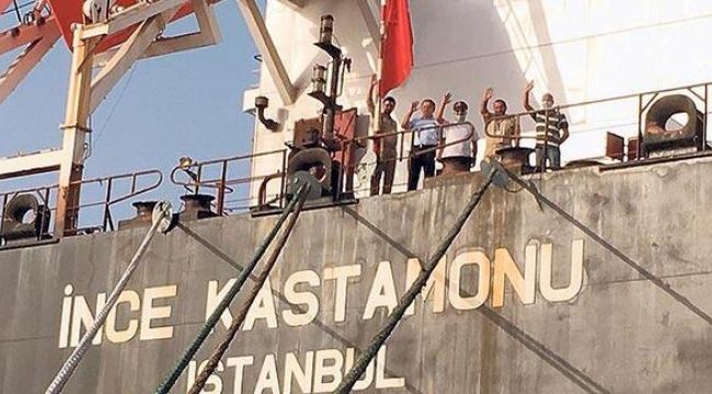 Esir denizciler evlerine dönüyor