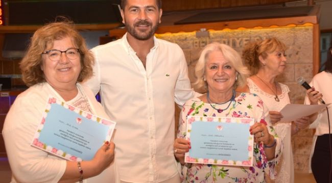 FOÇA, EMEKÇİ KADINLARA TEŞEKKÜRÜ UNUTMADI