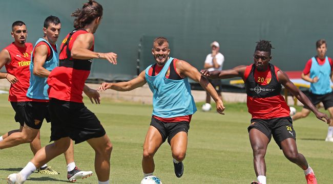 GÖZTEPE'DE GALATASARAY HAZIRLIKLARI SÜRÜYOR