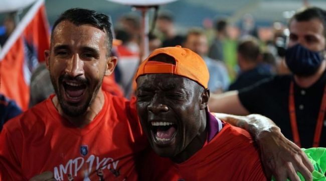 "Hak ettiğimiz bir şampiyonluğu aldığımızı düşünüyorum"
