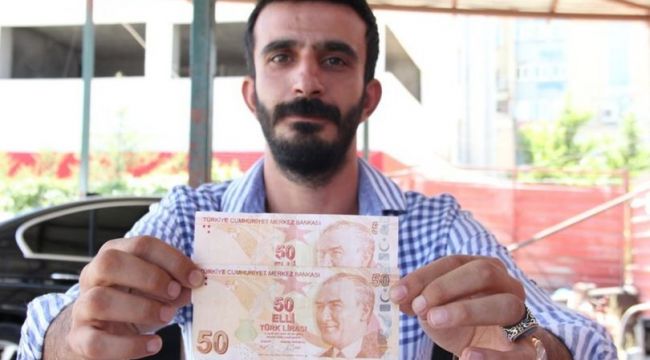 Hatalı basılmış 50 TL'lik banknotu rekor fiyata satmak istiyor