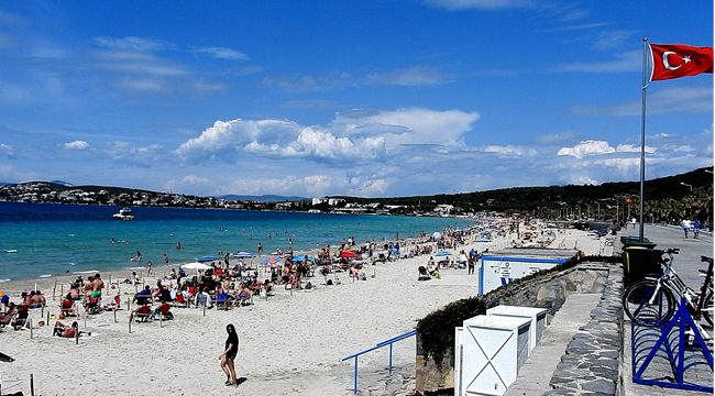 ILICA PLAJI MAVİ BAYRAK İLE TAÇLANDIRILIYOR