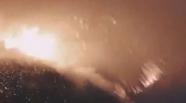 İtalya'daki Stromboli Yanardağı patladı