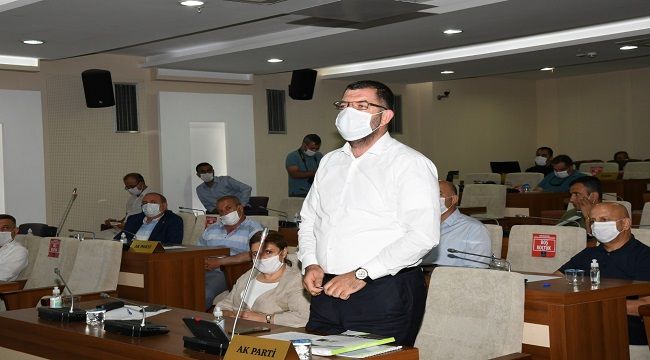 KARABAĞLAR'DA FAALİYET RAPORU KRİZİ
