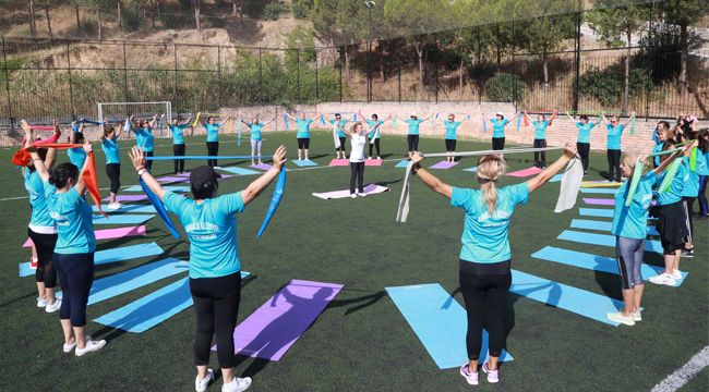 KARABAĞLAR’DA SPOR OKULLARI ÖNLEMLERLE AÇILDI