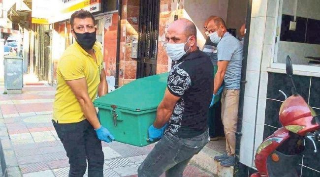 Kedilerini istemedi diye anne katili oldu!