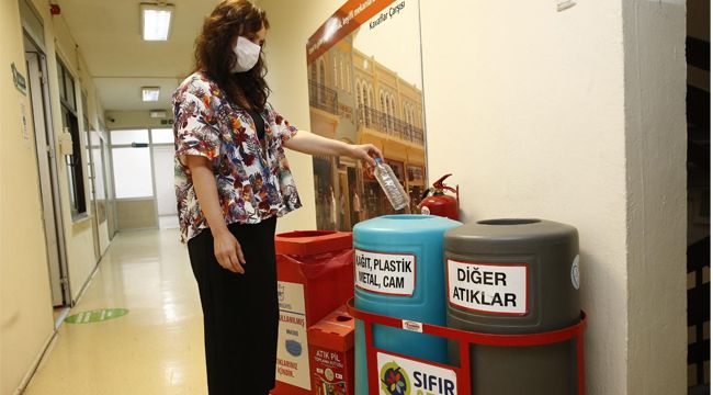 KONAK BELEDİYESİ ‘SIFIR ATIK BELGESİ’ ALDI