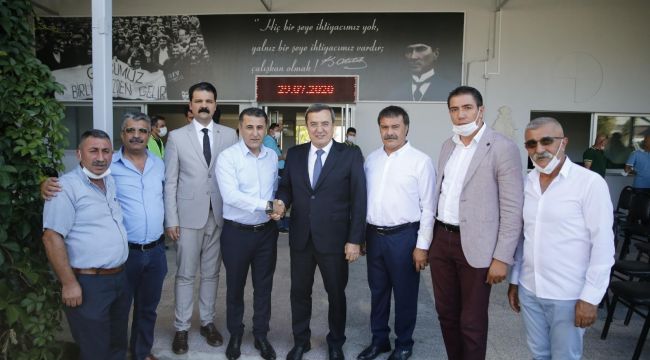 KONAK İŞÇİLERİNE ÇİFTE BAYRAM