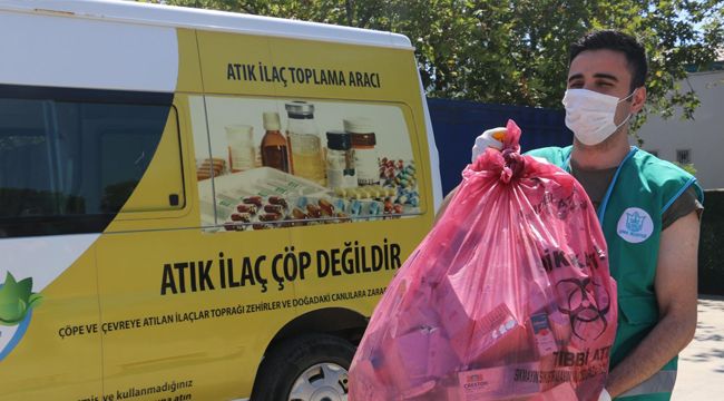 KONAK’TA TONLARCA ATIK İLAÇ TOPLANDI