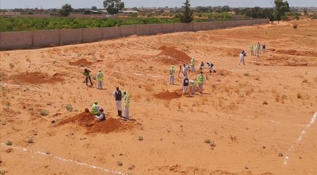 Libya'da toplu mezarlardan 23 günde 208 ceset çıkarıldı