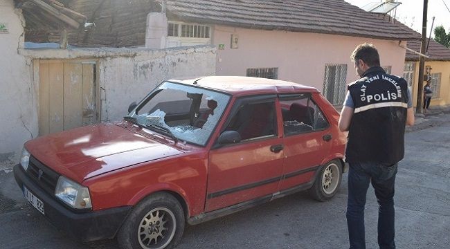Malatya'da emanet araca satırlı saldırı